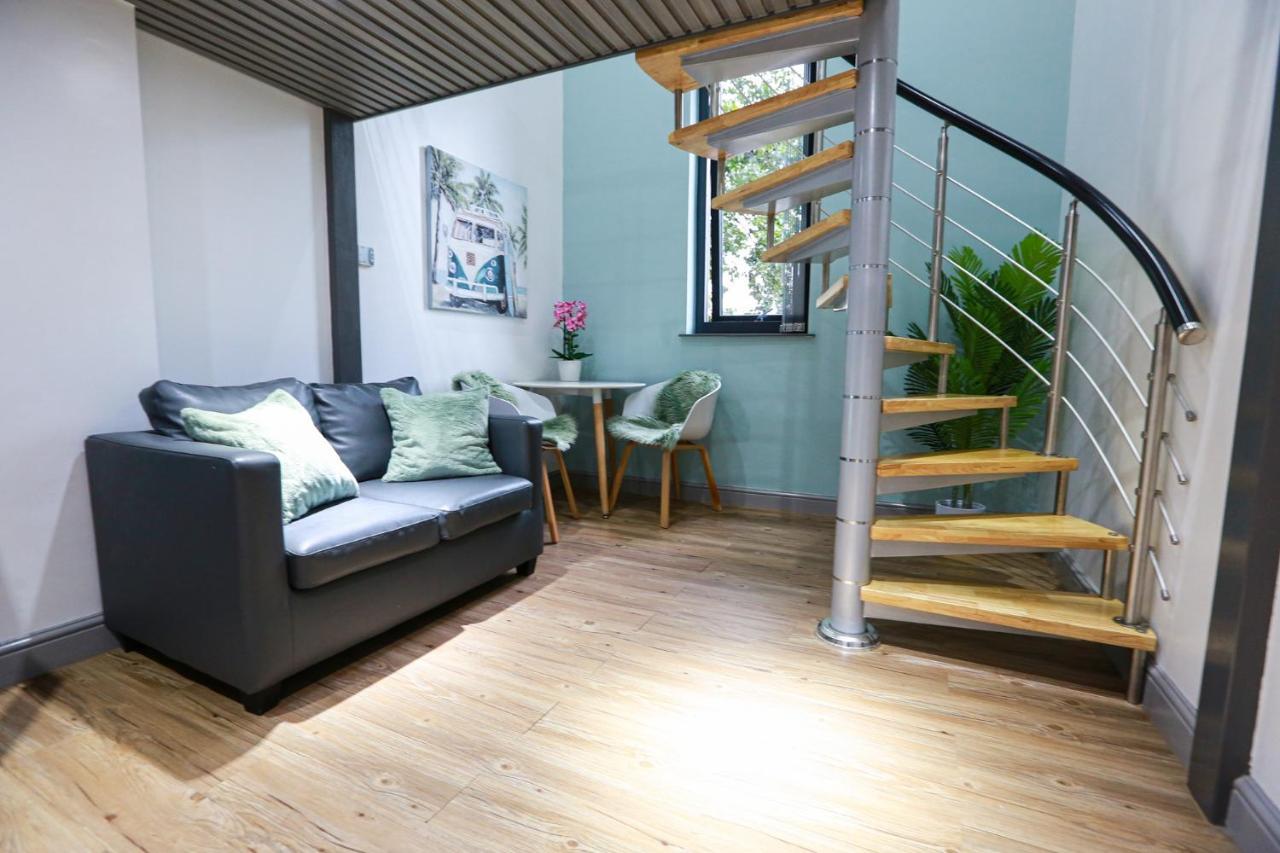 B101 Boutique City Loft Coventry Esterno foto