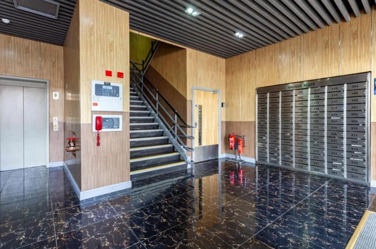 B101 Boutique City Loft Coventry Esterno foto
