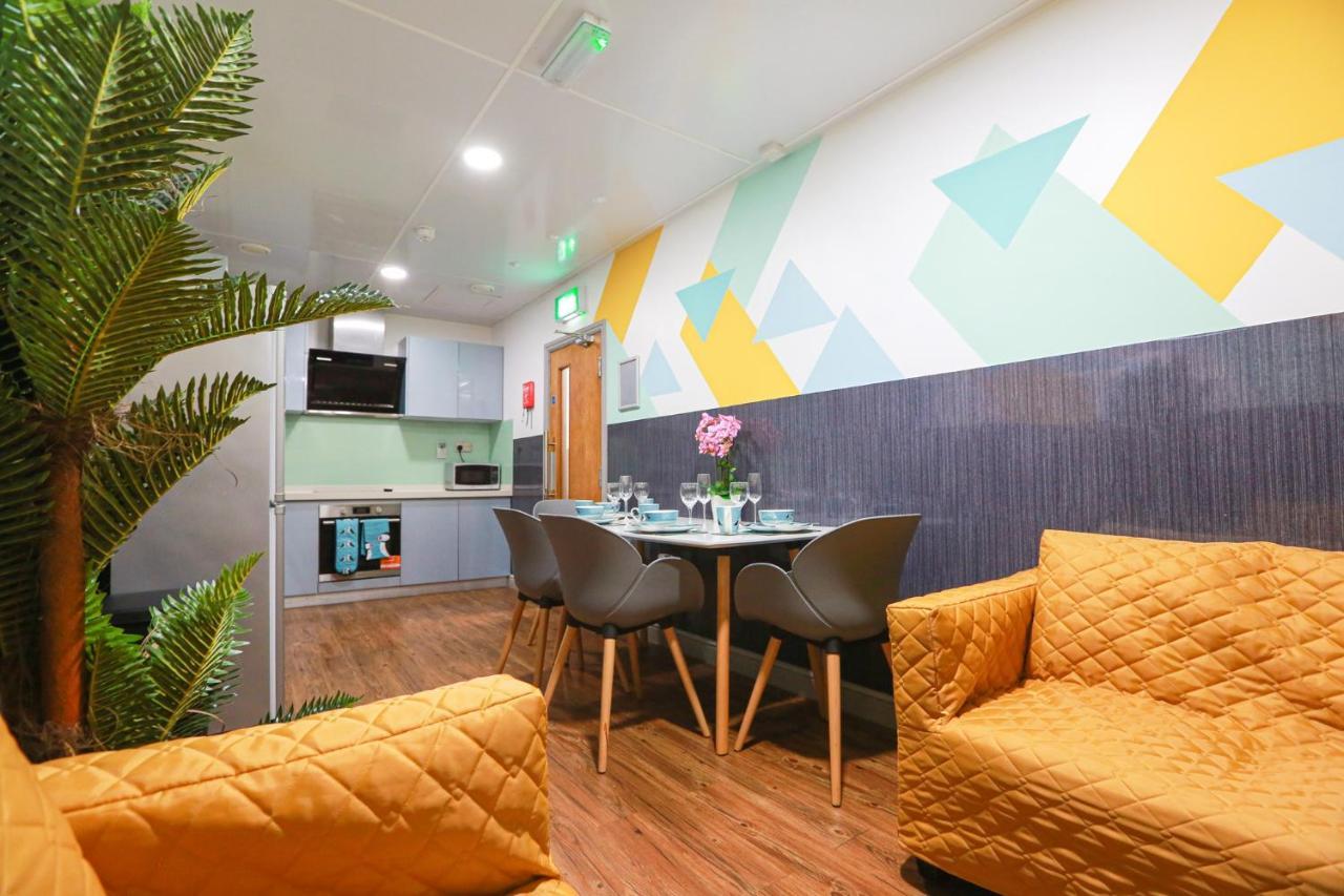B101 Boutique City Loft Coventry Esterno foto